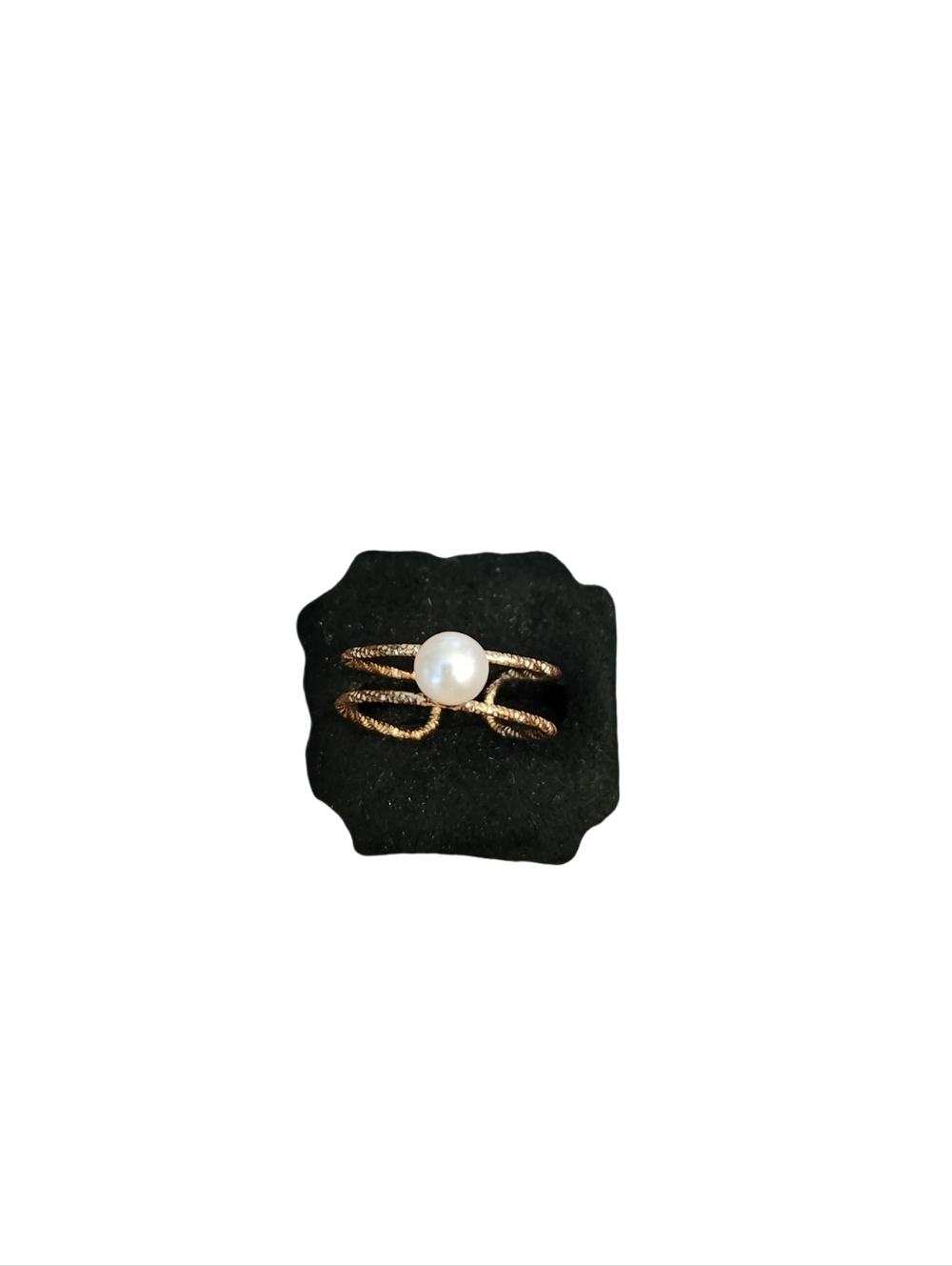 Size 7 Delicate Double-Open Pearl Band Ring